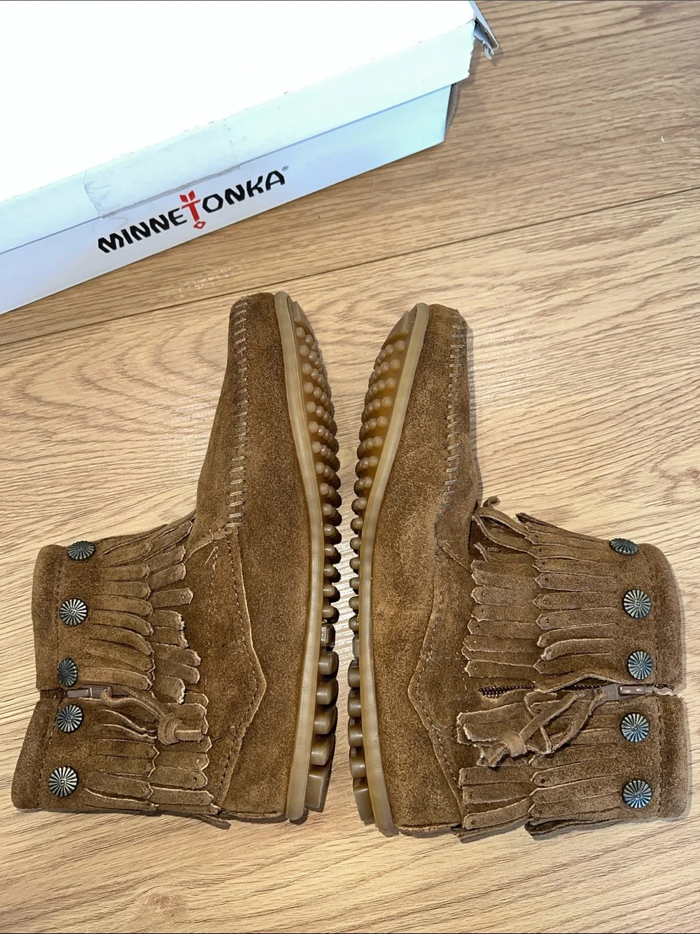 NIB Minnetonka Double Fringe Dusty Brown Suede Boot with studded accents